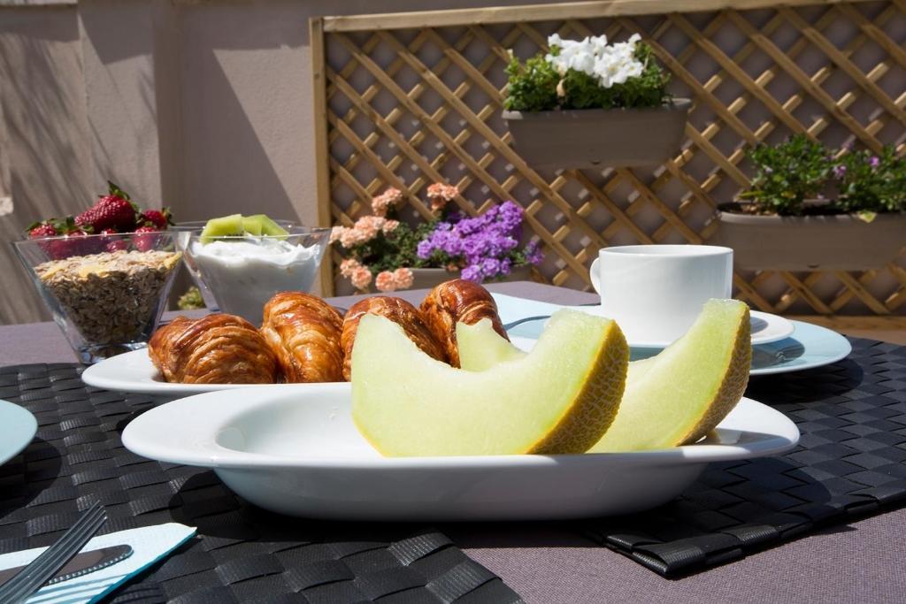 לאוטרה אדיפסאו Ilion Spa Hotel מראה חיצוני תמונה