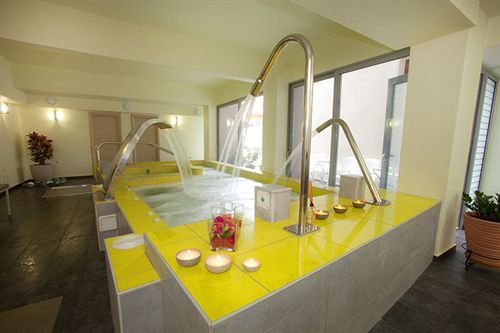 לאוטרה אדיפסאו Ilion Spa Hotel מראה חיצוני תמונה